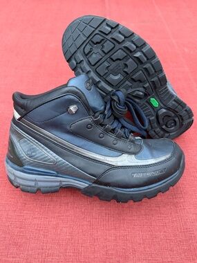 Timberland Men's Navy and Black Outdoor Hiking Boots size 9